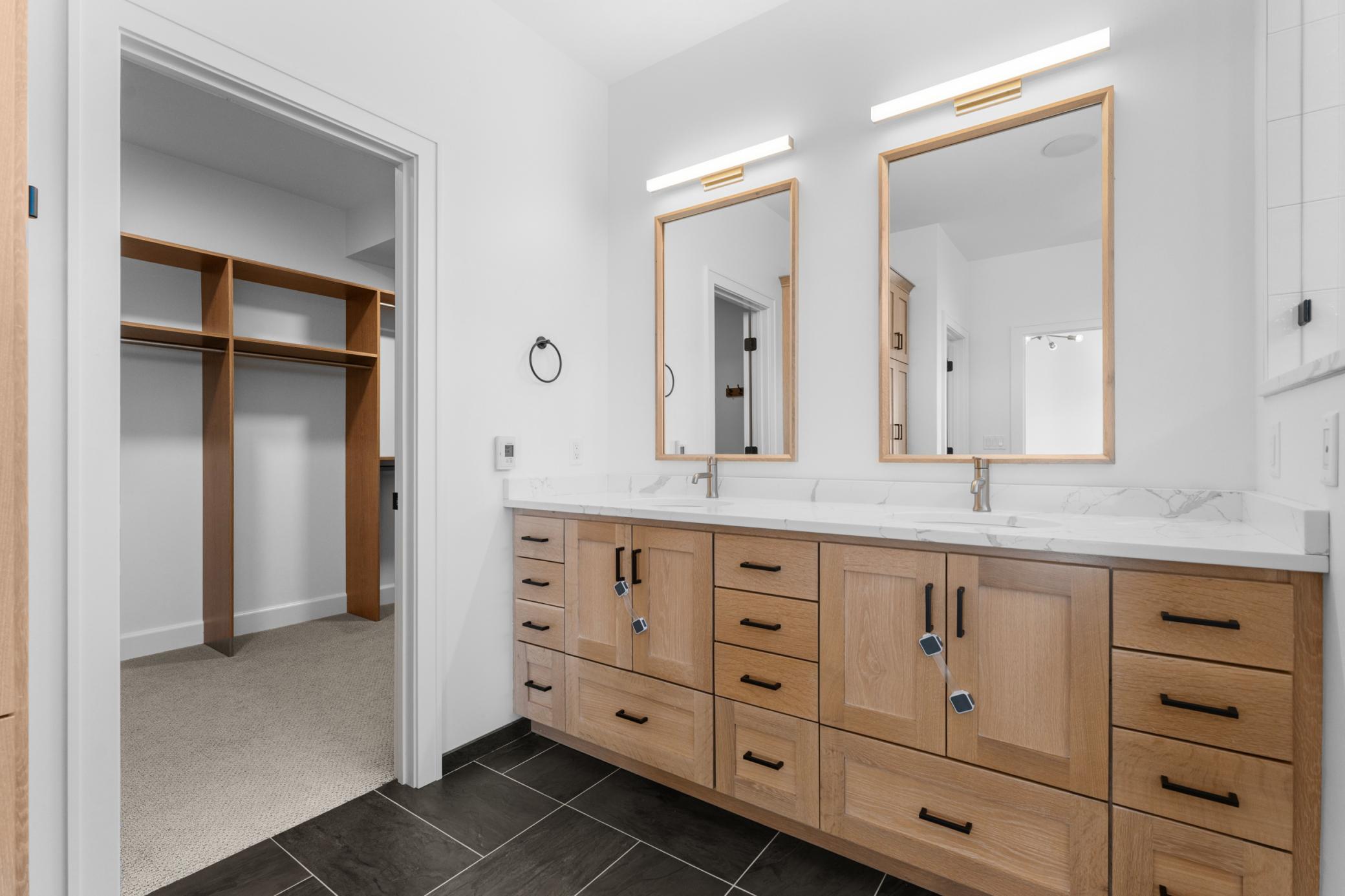 Primary Ensuite-Dual Vanity & Walk-In Closet