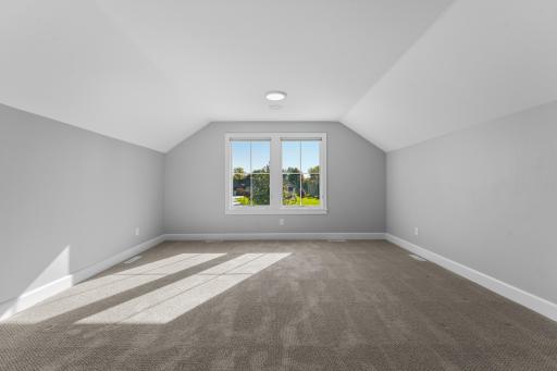 1335 Hamlet Road SW, Rochester, MN 55902