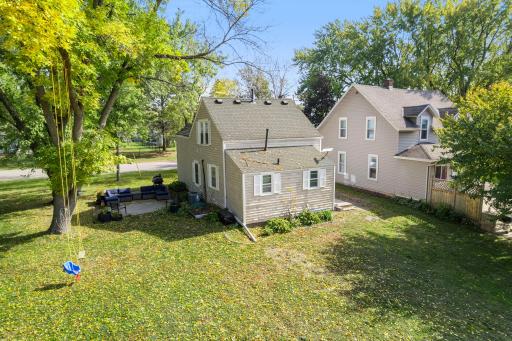 511 Ellsworth Avenue, South Haven, MN 55382
