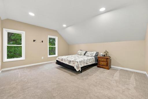 101 E Linden Street, Vergas, MN 56587