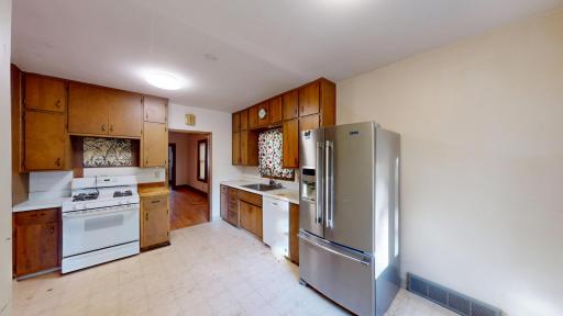 815 Frank Avenue, Albert Lea, MN 56007