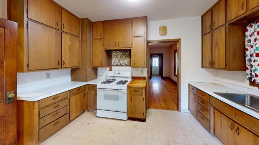 815 Frank Avenue, Albert Lea, MN 56007