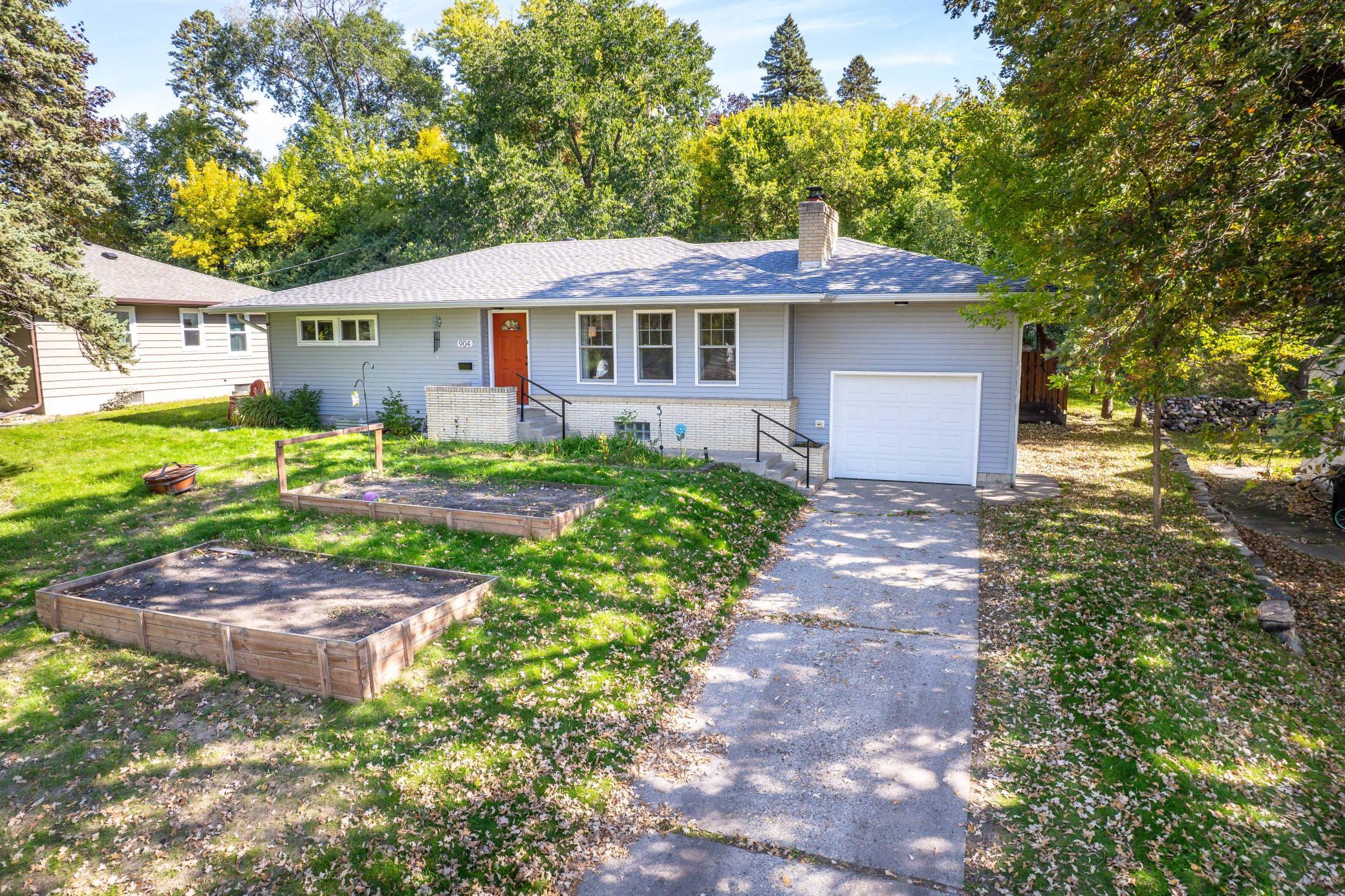 Property photo for 904 N Rosemary Avenue, Fergus Falls, MN 56537