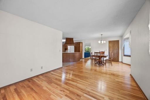 5422 Meister Road, Fridley, MN 55432