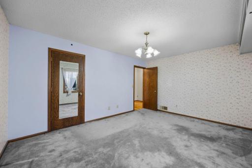 5422 Meister Road, Fridley, MN 55432