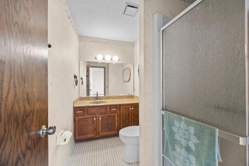 5422 Meister Road, Fridley, MN 55432