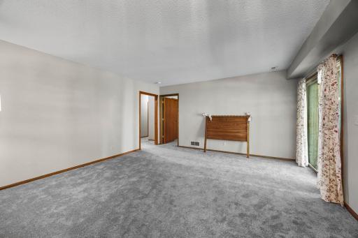5422 Meister Road, Fridley, MN 55432