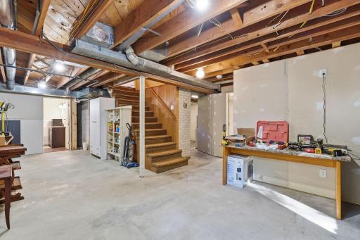 Partially finished basement has potential to build future equity.