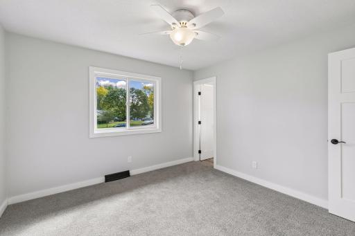20375 Hughes Avenue W, Lakeville, MN 55044
