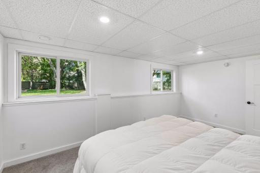 20375 Hughes Avenue W, Lakeville, MN 55044