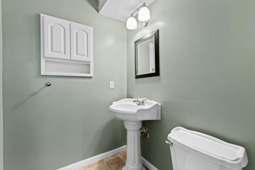 7515 Brunswick Avenue N, Brooklyn Park, MN 55443