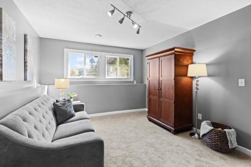 7515 Brunswick Avenue N, Brooklyn Park, MN 55443