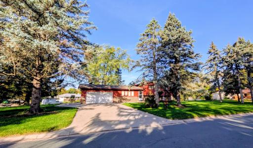 7901 Douglas Drive N, Brooklyn Park, MN 55443