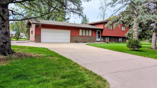 7901 Douglas Drive N, Brooklyn Park, MN 55443