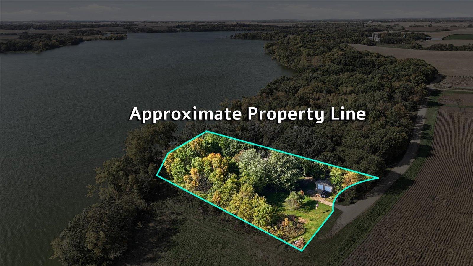 013-24523 553rd Ave_approximate_property_line.jpg