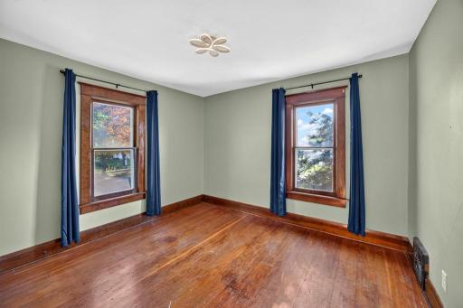 15 Fillmore Street NE, Chatfield, MN 55923