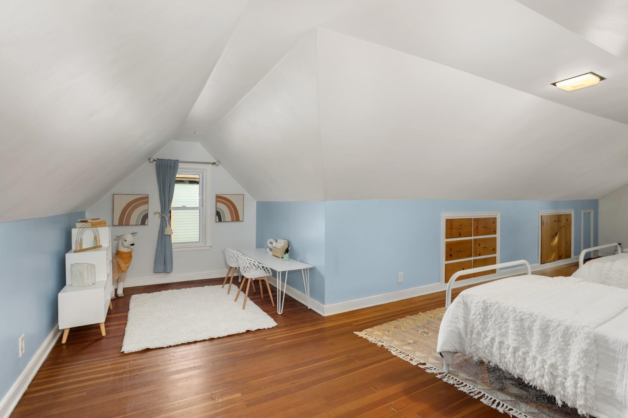 Bedroom3_upper