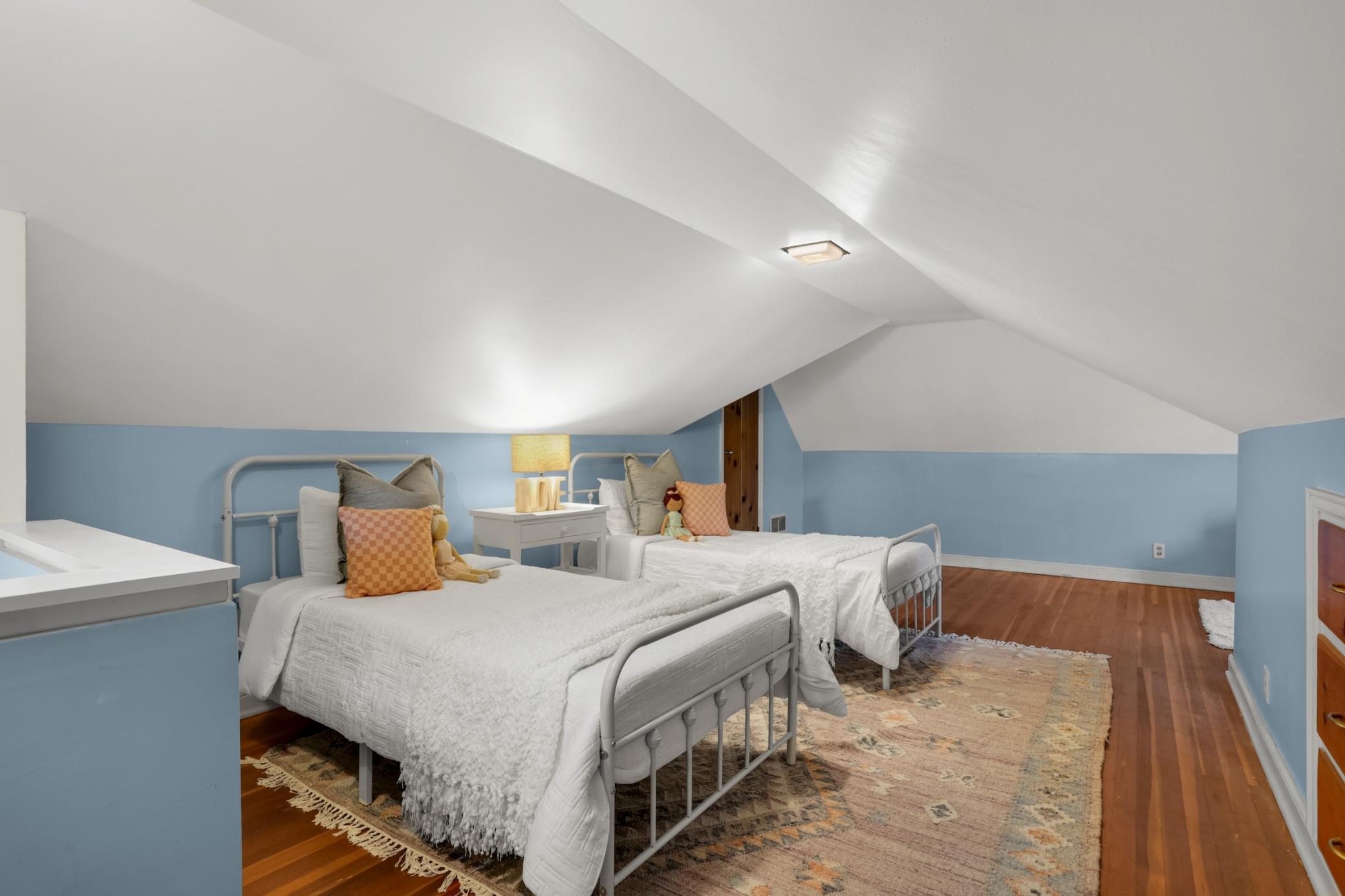 Bedroom 3_upper
