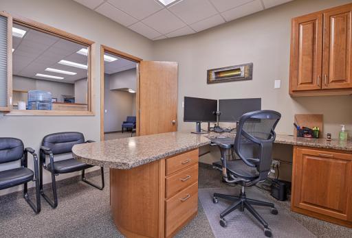 1 N Main Street, Hillsboro, ND 58045