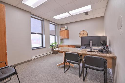 1 N Main Street, Hillsboro, ND 58045