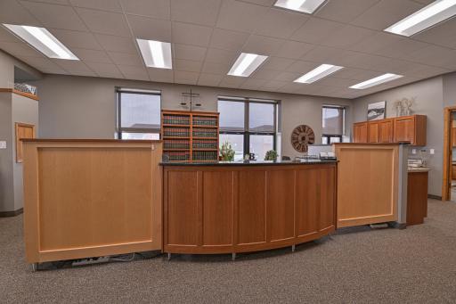1 N Main Street, Hillsboro, ND 58045