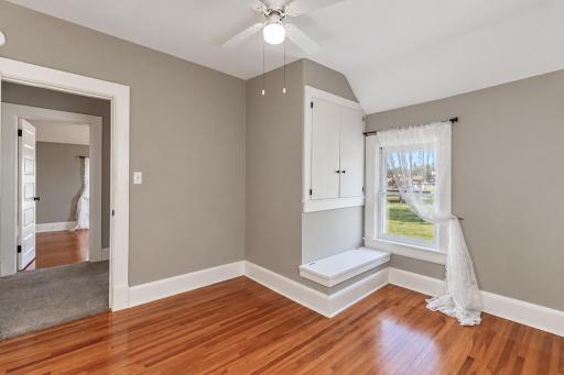 703 S Oak Avenue, Owatonna, MN 55060