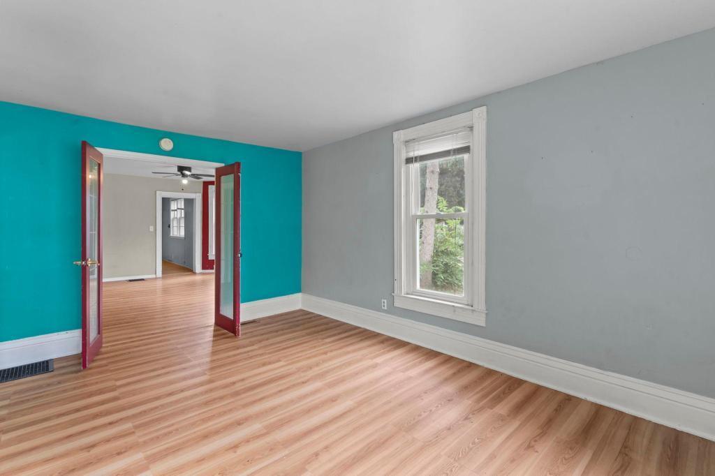 Main floor primary bedroom