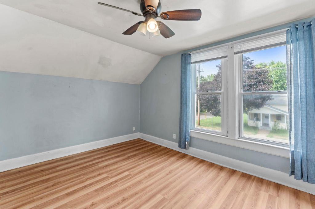 Upper level bedroom-not staged