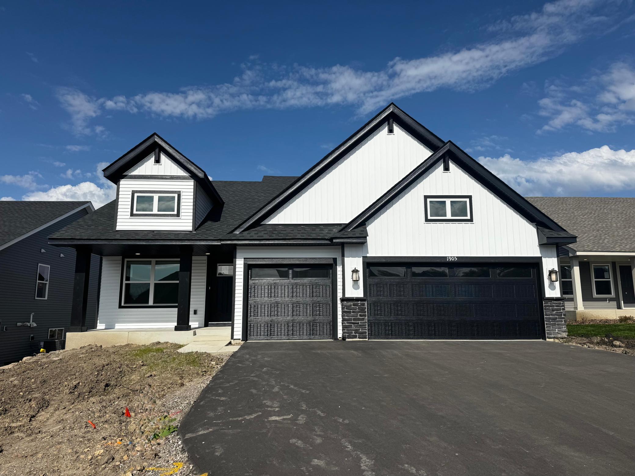 Welcome to 1905 Dogwood Ct! (Photo is of the actual home.)