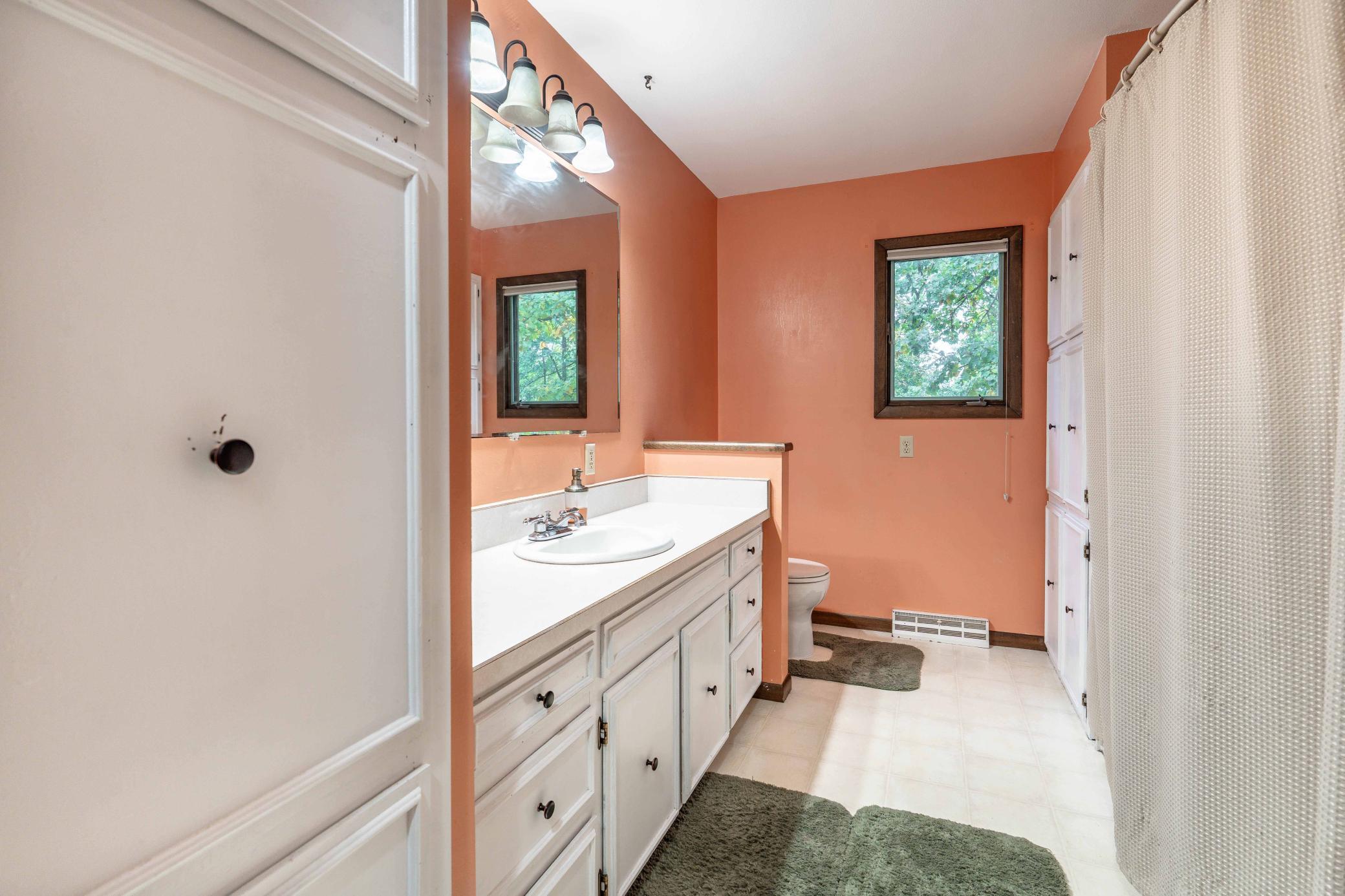 42107 Bur Oak Hills PR-217.jpg