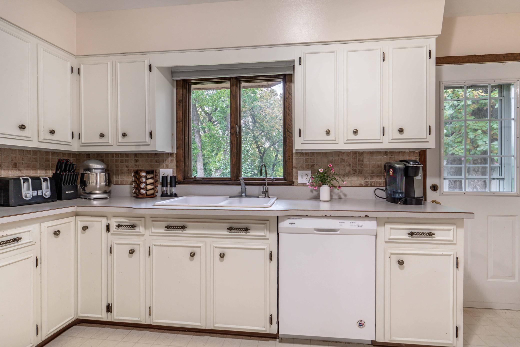 42107 Bur Oak Hills PR-212.jpg