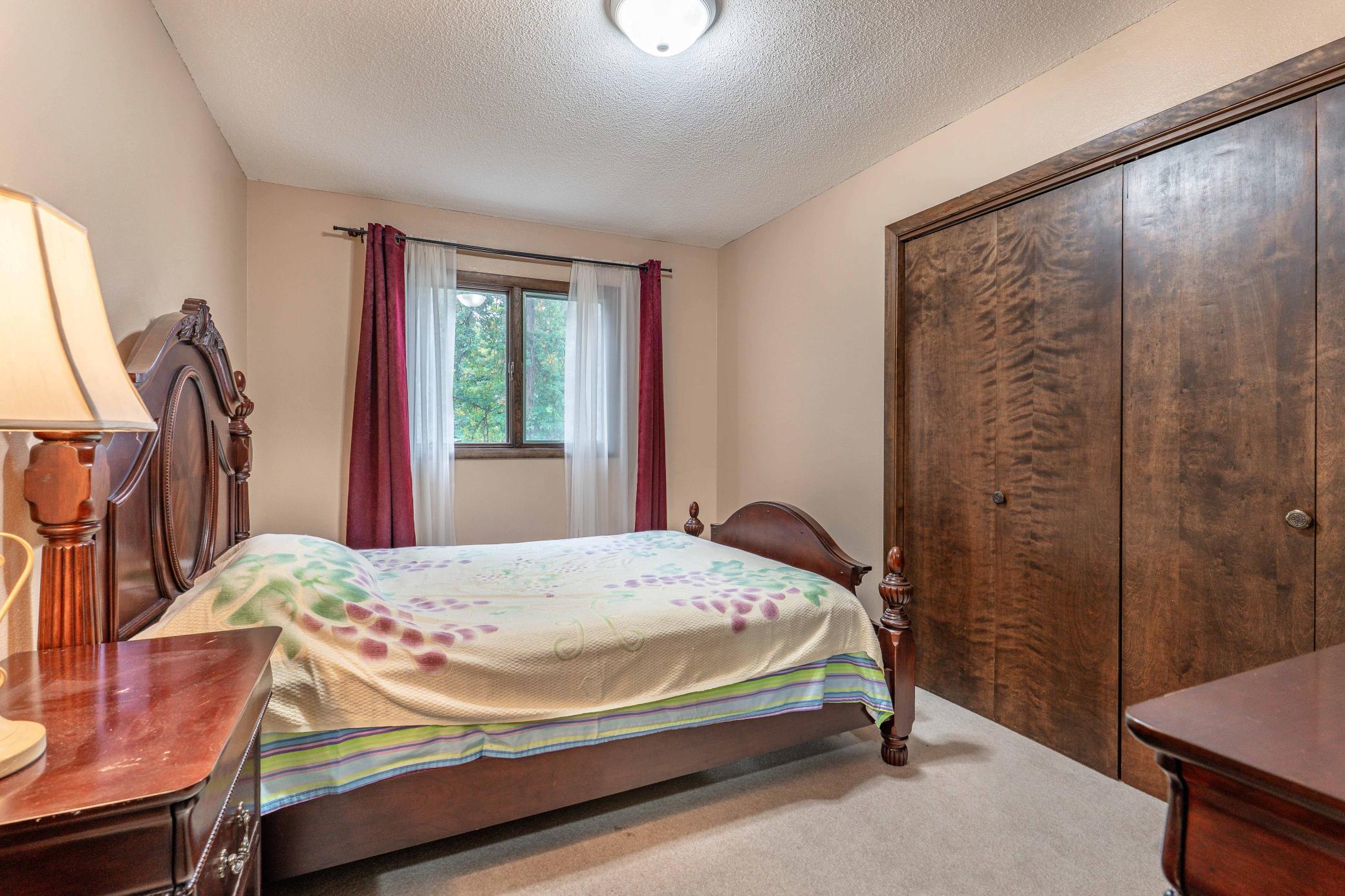 42107 Bur Oak Hills PR-218.jpg
