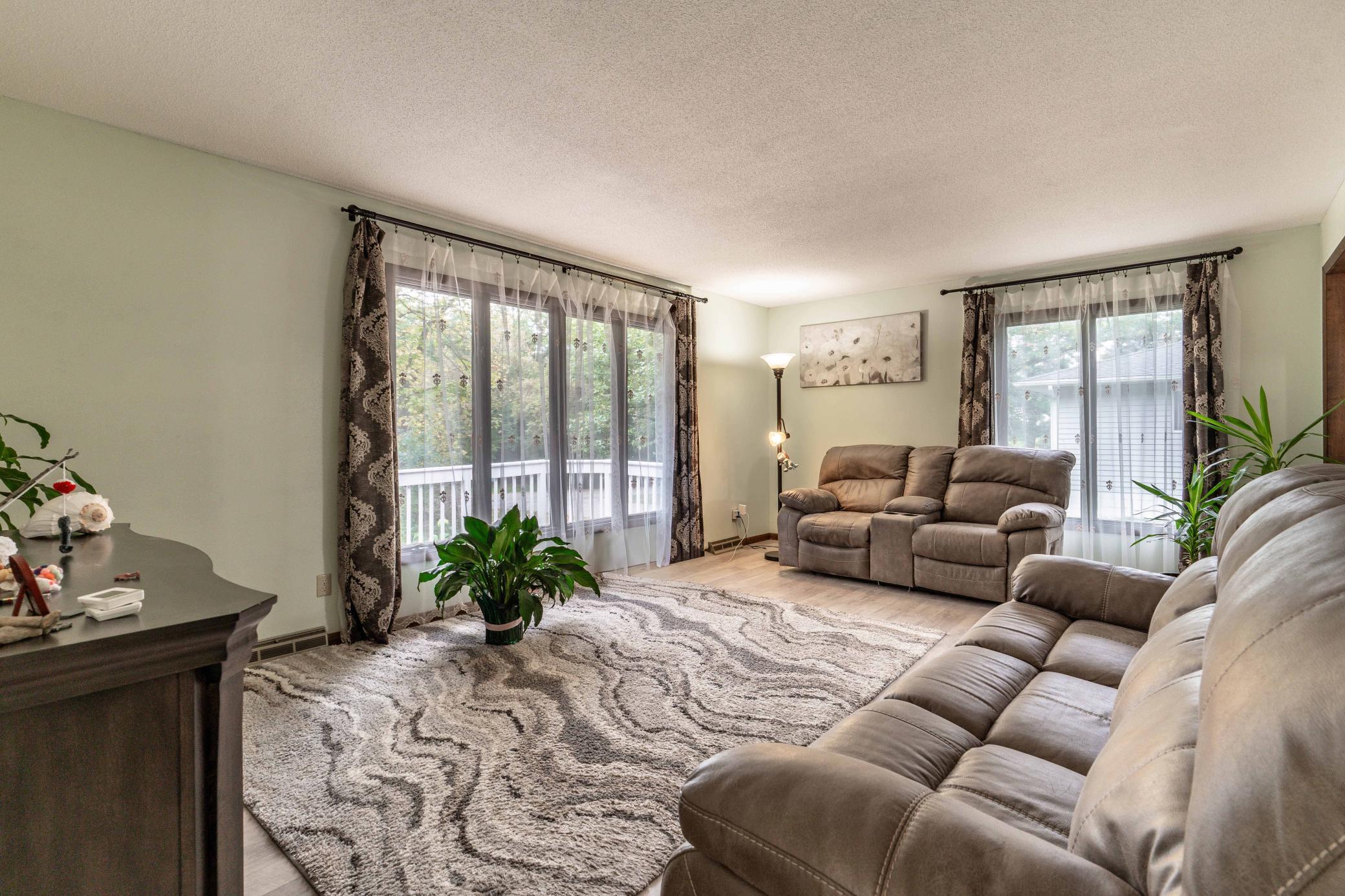 42107 Bur Oak Hills PR-203.jpg