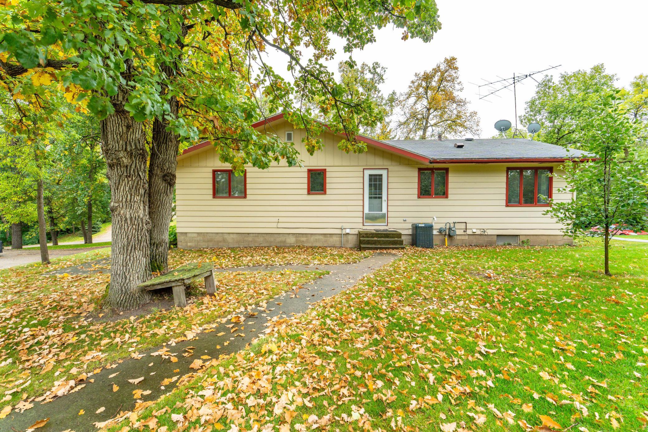 42107 Bur Oak Hills PR-116.jpg
