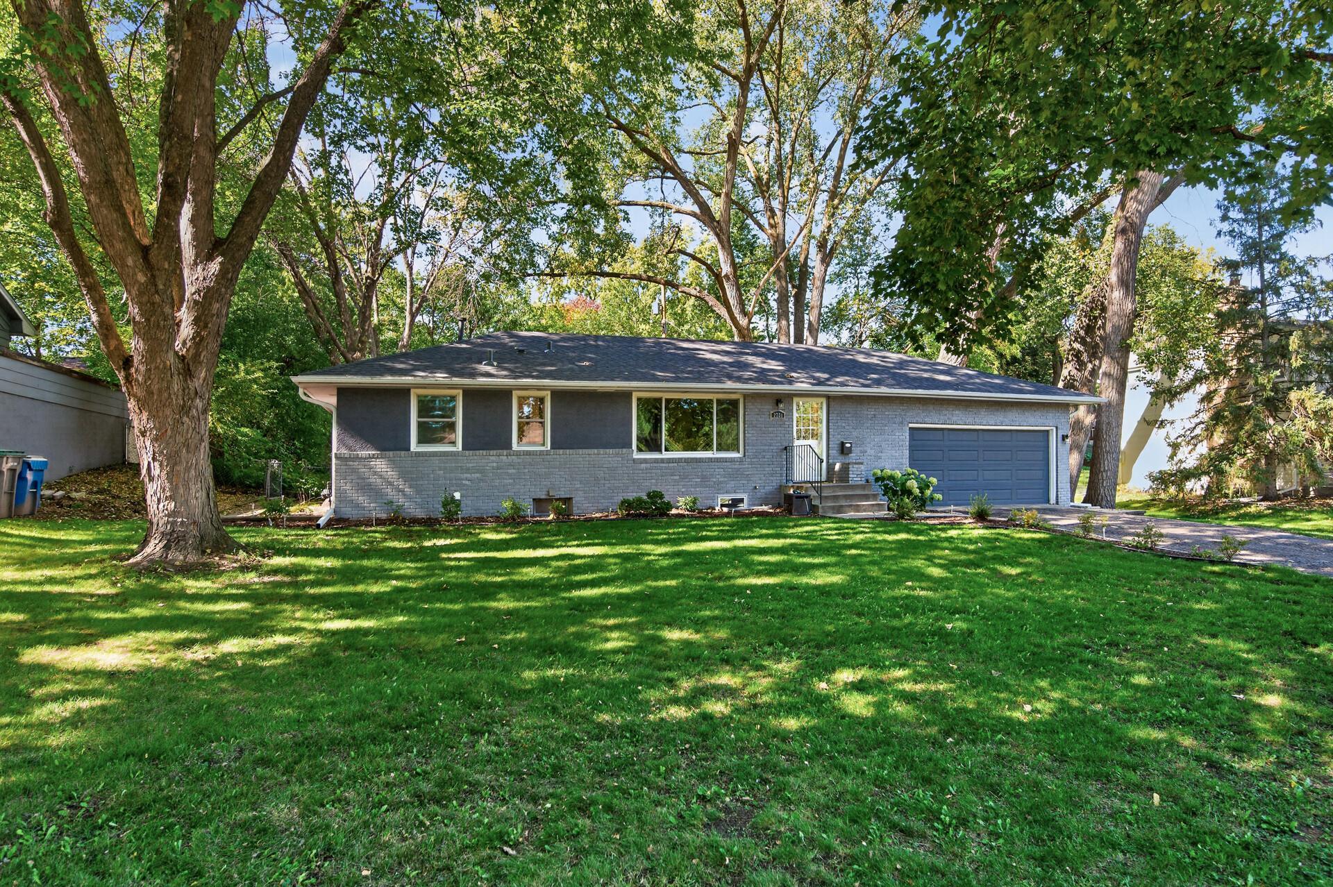 Property photo for 2731 Lee Avenue N, Golden Valley, MN 55422