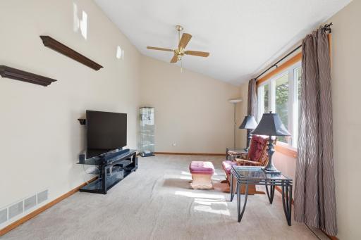 4071 99th Avenue NE, Circle Pines, MN 55014