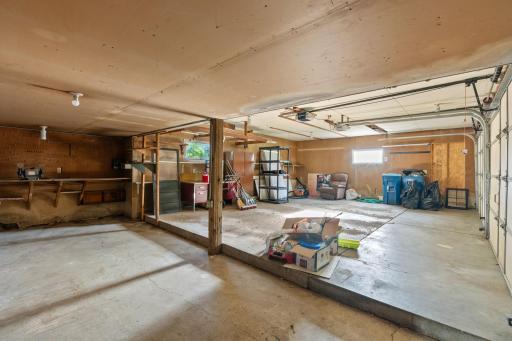 467 N Shore Drive, Forest Lake, MN 55025