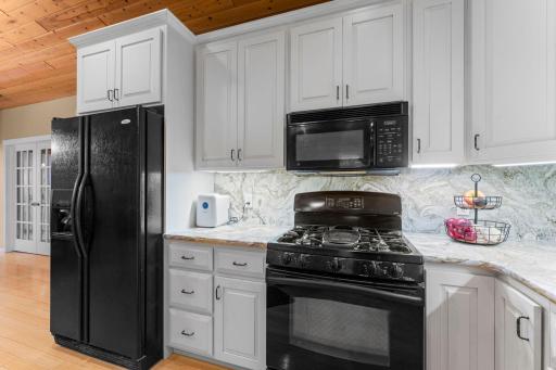 449 Roosevelt Drive, Dresser, WI 54009