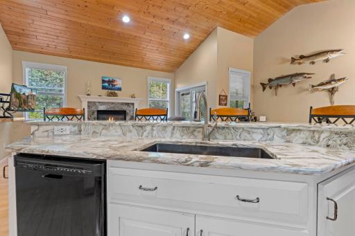 449 Roosevelt Drive, Dresser, WI 54009