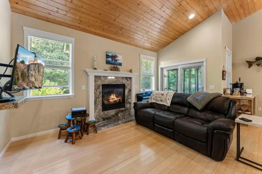 449 Roosevelt Drive, Dresser, WI 54009