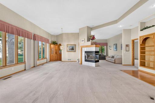 12166 Bluebird Circle NW, Coon Rapids, MN 55448