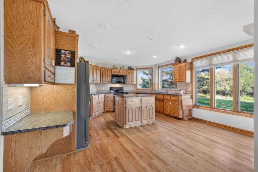 12166 Bluebird Circle NW, Coon Rapids, MN 55448
