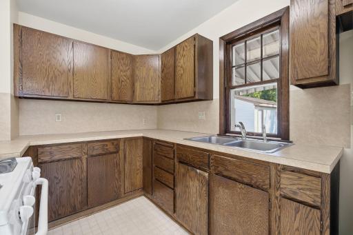 9917 Pleasant Avenue S, Bloomington, MN 55420