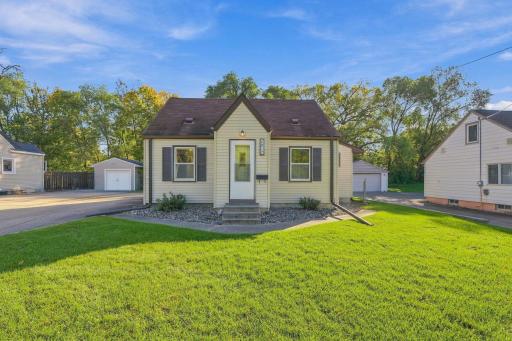 9917 Pleasant Avenue S, Bloomington, MN 55420