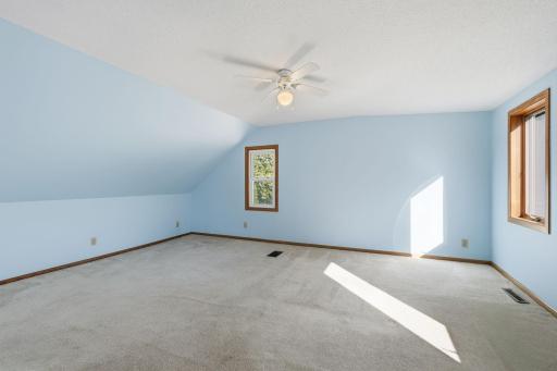 9917 Pleasant Avenue S, Bloomington, MN 55420
