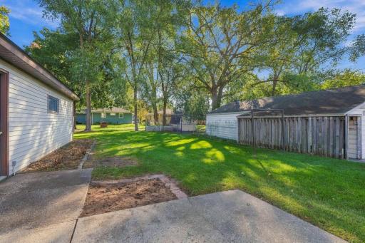 9917 Pleasant Avenue S, Bloomington, MN 55420