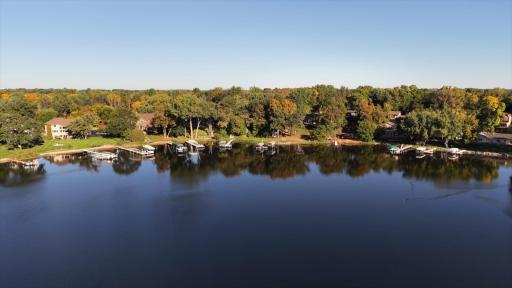 9270 Kiowa Trail, Chanhassen, MN 55317