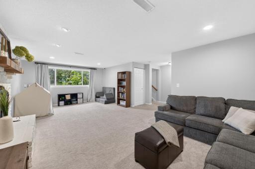 14759 Easter Avenue, Apple Valley, MN 55124