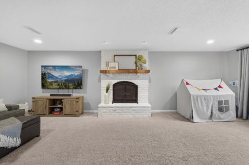 14759 Easter Avenue, Apple Valley, MN 55124