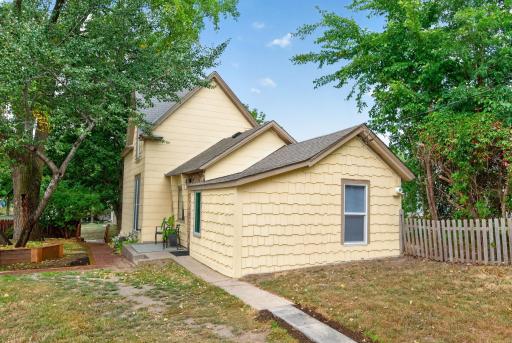 1084 Sylvan Street, Saint Paul, MN 55117